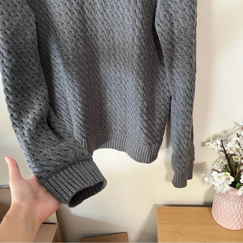 Banana republic 100% cotton gray cable knit mens sweater size XL